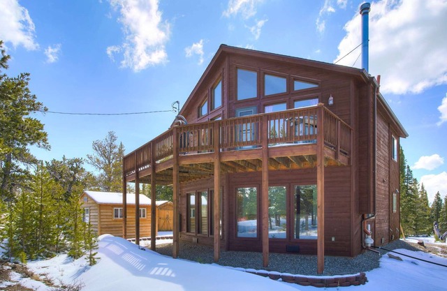 Limber Pine Lodge Sum