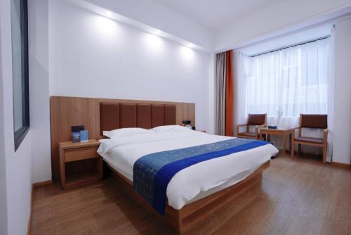 Lingli Home Hotel