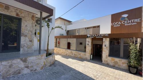Loca Centre Hotel