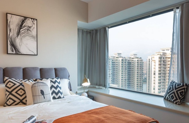 Locals Boutique Apartment Huafa Plaza 38