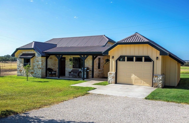 Lone Wolf Ranch | Pet-friendly | Plentiful Wildlife