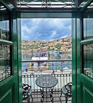 "LOS" 1 Neoclassic Harbour View