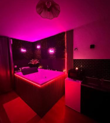 Love room Trappes 13h-18h uniquement