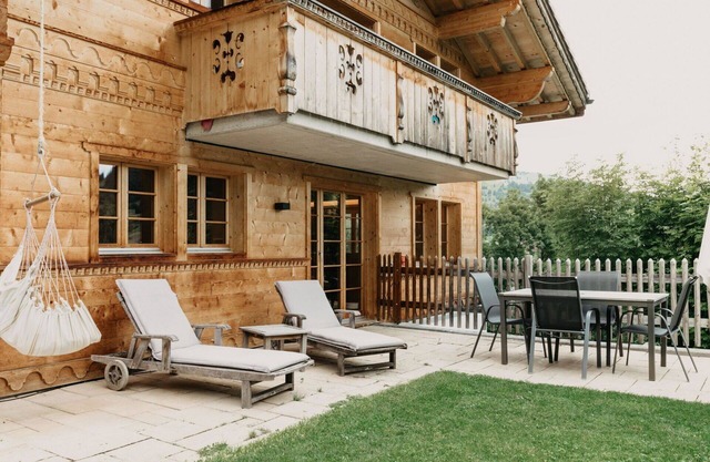 Lovely apartment for 6 guests with WIFI and balcony