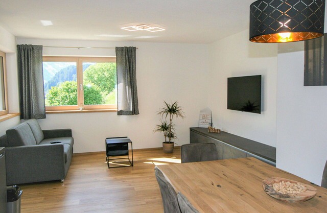 Lovely apartment for 6 people with WIFI and terrace