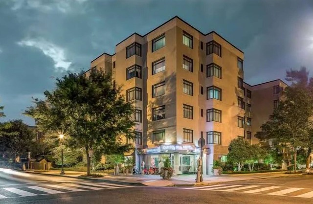 Lovely DC Hideaway | Capitol Hill Location Near Eats & Must-See Spots