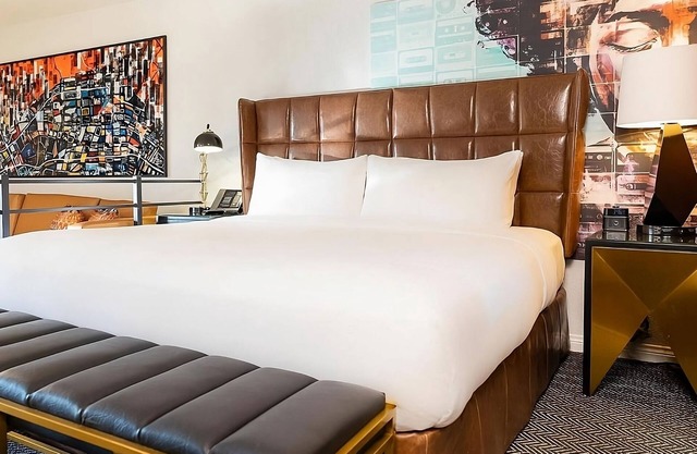 Lovely Unit, Pet-Friendly! Discover Pizza Dough Pizzeria & Bar!