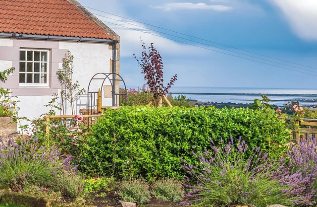 Lucklaw Steading Cottage