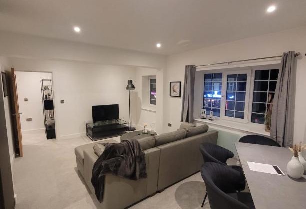 Luxury 1 Bed Apartment In The Centre Of Rochester