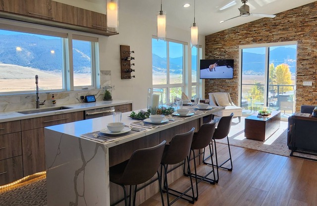 Luxury 2-Home Estate Near Jackson Hole