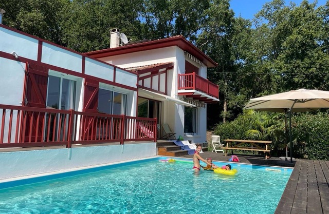 Maison Ciboure 3' des Plages - Vue Montagne - 12 Pers