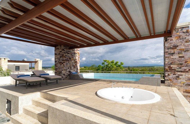 Maiyan Luxury Resort