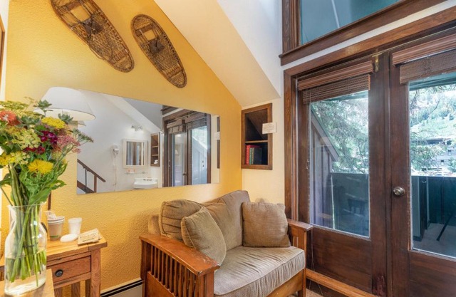 Manitou Lodge 10 by Alpine Lodging Telluride