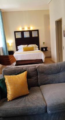 Mapungubwe Pop Champagne hotel apartments