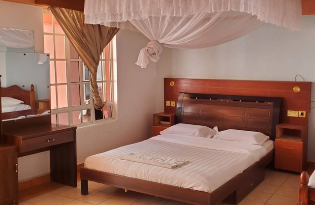 Maralink Hotel