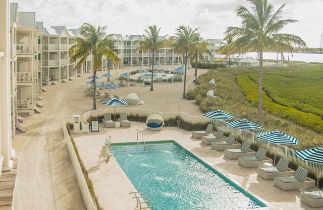 Marathon Oceanfront | 2 King Beds + Balcony