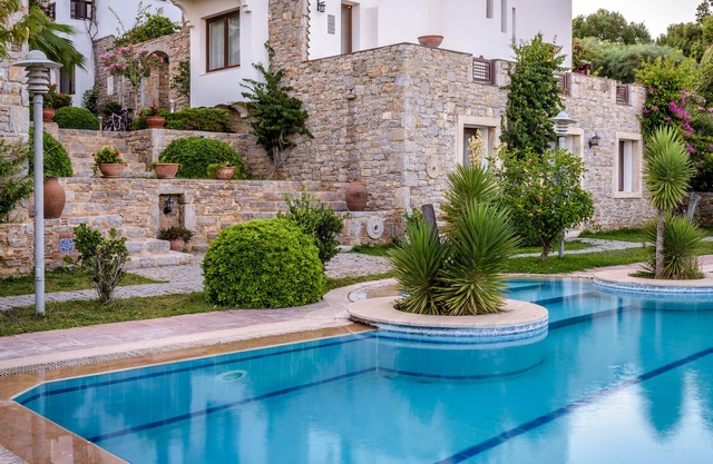Marphe Hotel Suite & Villas