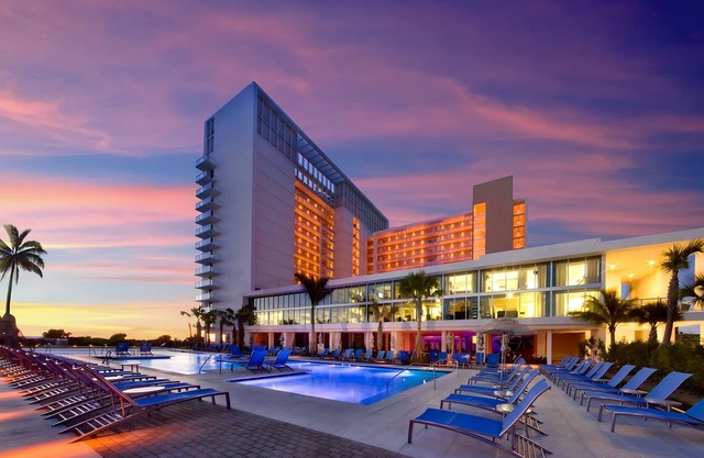 Marriott's Crystal Shores -Many Dates Available- 3 Bedroom Unit