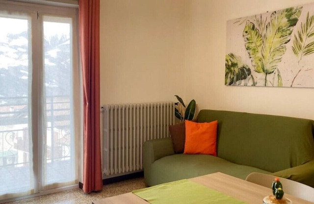 MAT Cremeno Rocco 3 · Large cosy mountain view apt for trekking lovers
