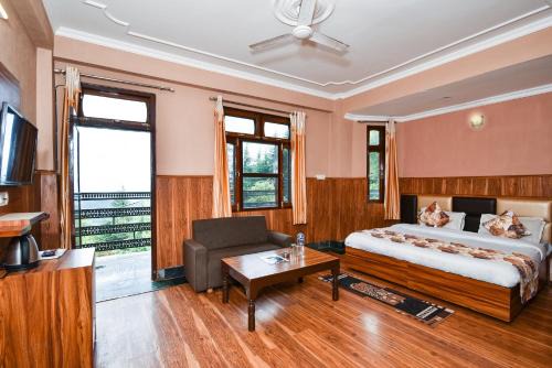 Mcleodganj Hotel Varuni Best Budget Hotel Near Dalai Lama Temple