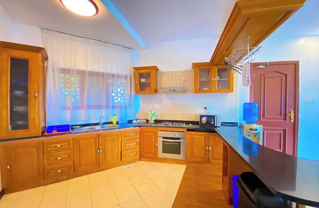 Mfalme Beachfront Apartments