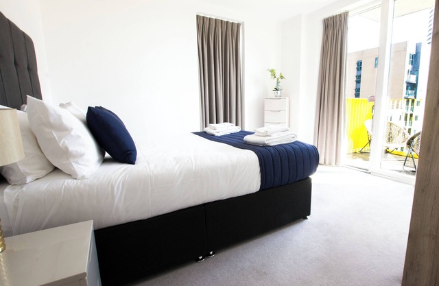 Millharbour Apartments By Charles Hope