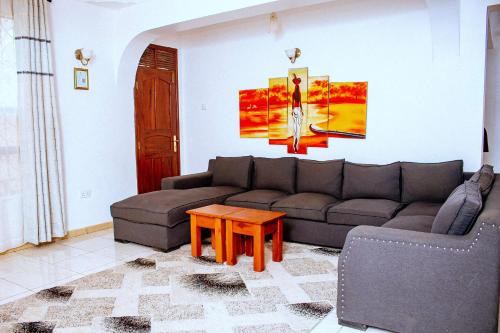Misenani House njiro