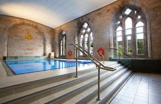 Moat House - Highland Club