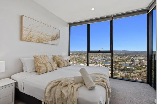 Modern 1 Bedroom Unit at The Casino - NO PARKING - Q Stay