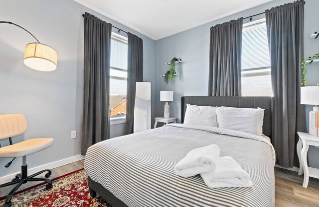 Modern 1BR Near Encore 7795