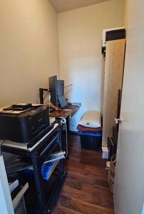 Modern 2BR Apartment in Gastown Steps from Downtown