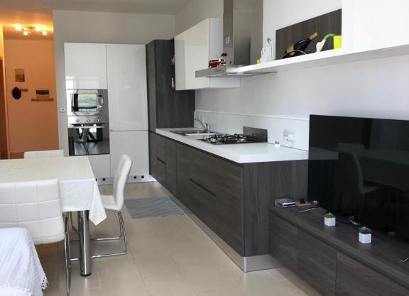 Modern Apartment with sea view