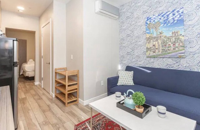 Modern Apt by SeaWorld Near All w/ Wifi & CableTV