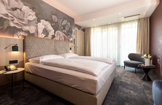 Mohnblumenzimmer - ab 5 Nächte Inkl. Therme - Thermenhotel Vier Jahreszeiten