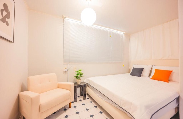 MonoHaus - 5 min walk from the subway station