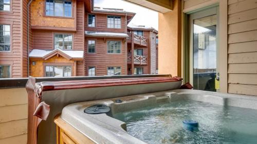 Mont Cervin 22 by AvantStay Luxury Ski in Ski out home in Park City