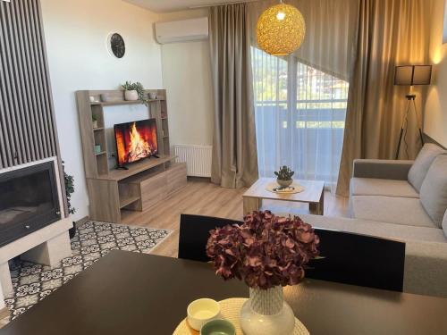 Mountain Escape 2BR in Green Life Bansko