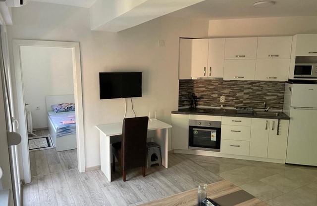 MRN Apartment