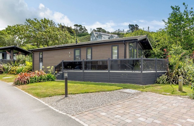 Mullion Premier Lodge
