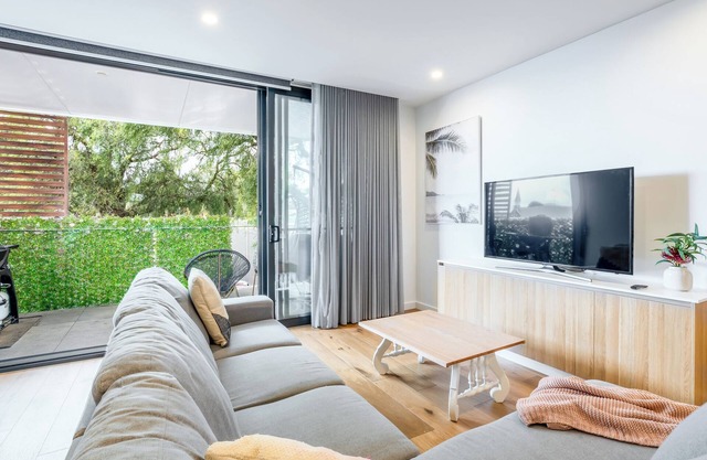 Newcombe Port Apartment
