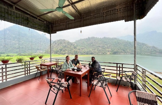 Nhà Nghỉ Sơn Lâm - Ba Bể lake Best view