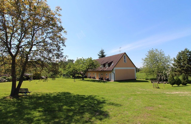 Nice apartment for 5 people with WIFI, patio, pets allowed and panoramic view