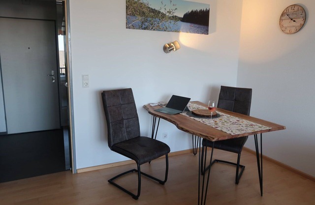 Nice apartment for 2 people with WIFI, pool, TV, balcony and pets allowed