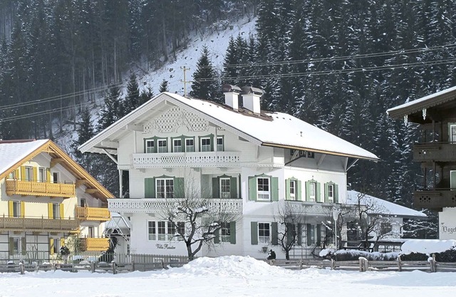 Nice apartment for 8 people with WIFI, TV and parking