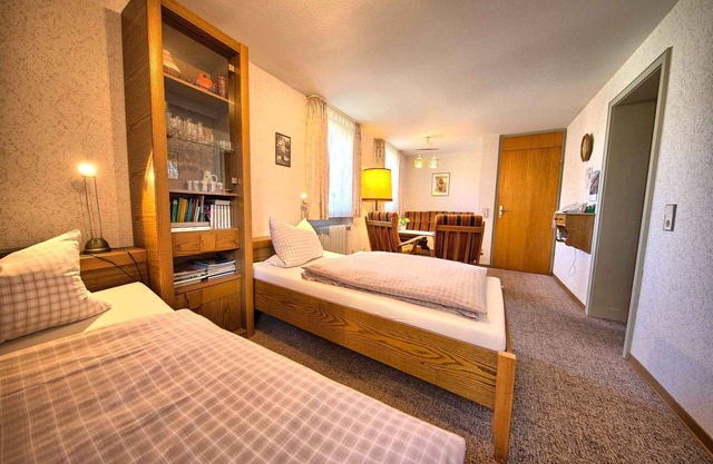 Nichtraucher-Ferienwohnung mit 50 qm, 1 Wohn-/Schlafraum, 1 Esszimmer