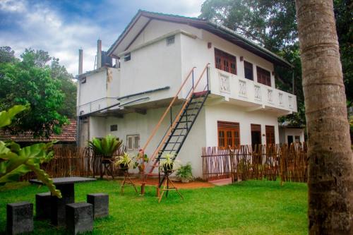 Nisali Villa Weligama