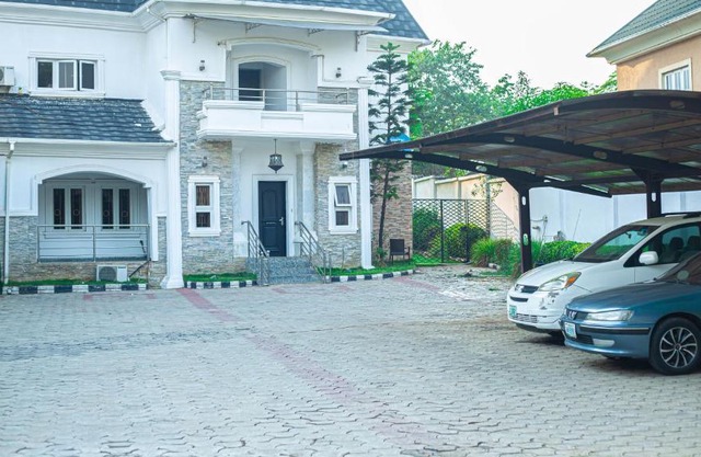 No 22 apartments