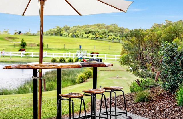 Noosa Hinterland - The Sanctuary Family Retreat