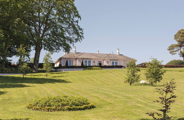 Nucella Lodge and Coach House: A Charming Irish Retreat with Tranquility Ireland
