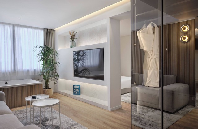 Nur Aparthotel Athens